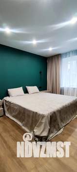 2-к квартира, посуточно, 65м2, 1/16 этаж