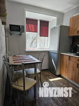 2-к квартира, посуточно, 40м2, 1/5 этаж