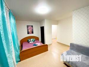 1-к квартира, посуточно, 33м2, 1/1 этаж