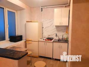 Студия квартира, посуточно, 35м2, 1/9 этаж