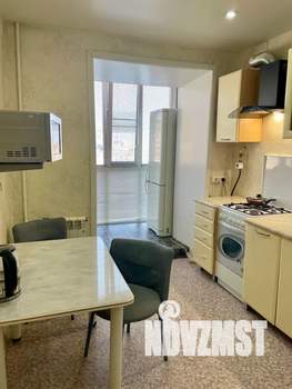 1-к квартира, посуточно, 33м2, 9/9 этаж