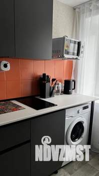 2-к квартира, посуточно, 44м2, 5/5 этаж