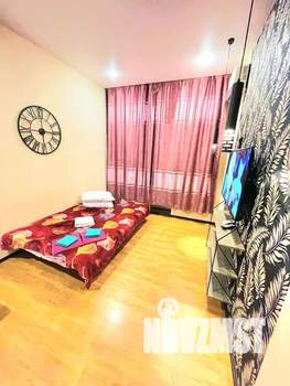 1-к квартира, посуточно, 37м2, 3/3 этаж