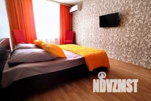 2-к квартира, посуточно, 64м2, 2/25 этаж
