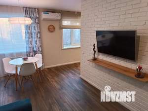 1-к квартира, посуточно, 42м2, 4/5 этаж