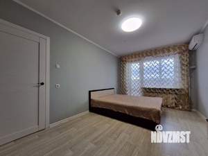 1-к квартира, посуточно, 40м2, 4/10 этаж