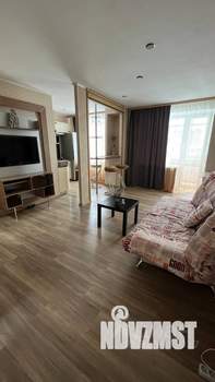 Студия квартира, посуточно, 36м2, 4/4 этаж