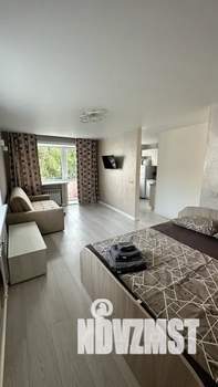 1-к квартира, посуточно, 32м2, 3/5 этаж