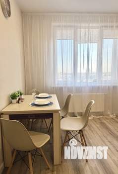 1-к квартира, посуточно, 40м2, 15/17 этаж