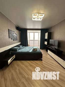 1-к квартира, посуточно, 45м2, 6/25 этаж