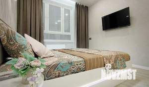 1-к квартира, посуточно, 43м2, 5/17 этаж