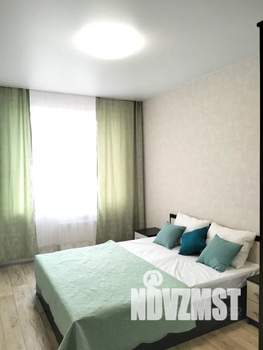 2-к квартира, посуточно, 50м2, 22/25 этаж