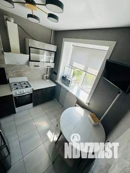 Студия квартира, посуточно, 35м2, 4/5 этаж