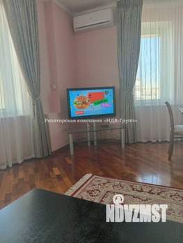 3-к квартира, на длительный срок, 112м2, 8/18 этаж