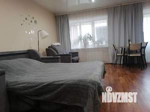 Студия квартира, посуточно, 30м2, 1/5 этаж