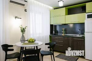 Студия квартира, посуточно, 31м2, 3/5 этаж