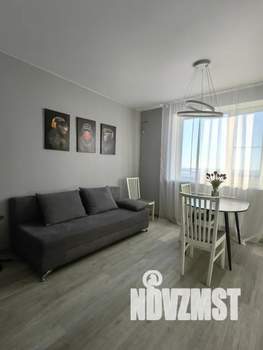 1-к квартира, посуточно, 39м2, 19/20 этаж