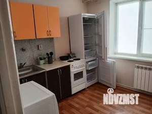1-к квартира, посуточно, 36м2, 1/10 этаж