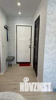 Студия квартира, посуточно, 30м2, 1/5 этаж