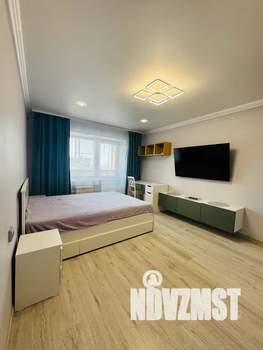 1-к квартира, посуточно, 40м2, 8/9 этаж