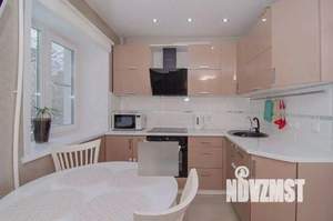 2-к квартира, посуточно, 52м2, 1/1 этаж