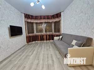 1-к квартира, посуточно, 43м2, 1/24 этаж