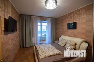 2-к квартира, посуточно, 70м2, 4/25 этаж