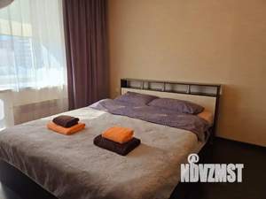 2-к квартира, посуточно, 50м2, 1/1 этаж