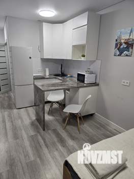 Студия квартира, посуточно, 30м2, 2/10 этаж