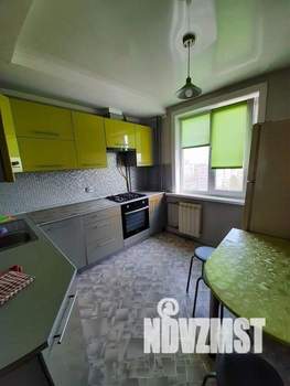 1-к квартира, посуточно, 52м2, 1/1 этаж