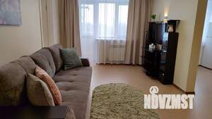 2-к квартира, посуточно, 42м2, 5/5 этаж