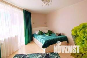 2-к квартира, посуточно, 65м2, 19/25 этаж