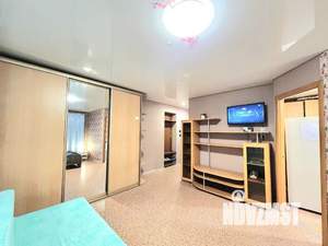 1-к квартира, посуточно, 33м2, 2/4 этаж