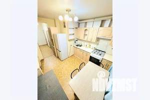 1-к квартира, посуточно, 40м2, 1/4 этаж