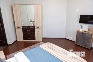 2-к квартира, посуточно, 55м2, 1/1 этаж