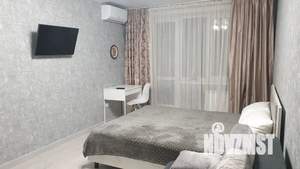 1-к квартира, посуточно, 33м2, 7/10 этаж