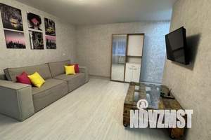 2-к квартира, посуточно, 40м2, 2/5 этаж