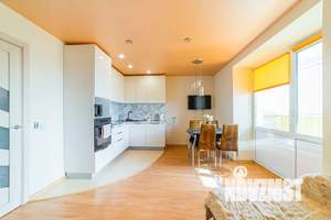 2-к квартира, посуточно, 33м2, 16/17 этаж