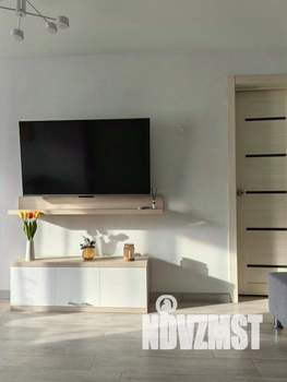 2-к квартира, посуточно, 50м2, 1/1 этаж