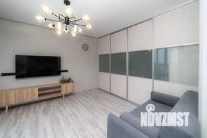 Студия квартира, посуточно, 45м2, 15/27 этаж