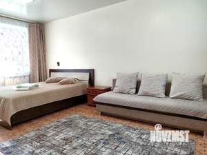 1-к квартира, посуточно, 33м2, 1/10 этаж