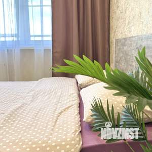 2-к квартира, посуточно, 52м2, 14/20 этаж