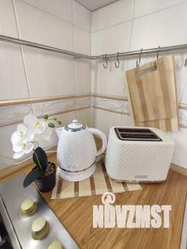 1-к квартира, посуточно, 40м2, 7/9 этаж