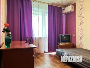 1-к квартира, посуточно, 35м2, 7/9 этаж