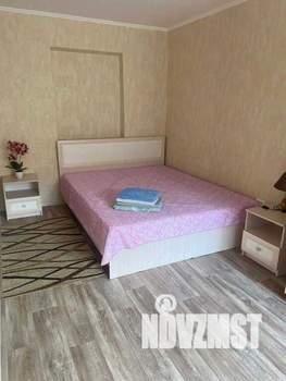 2-к квартира, посуточно, 42м2, 1/1 этаж