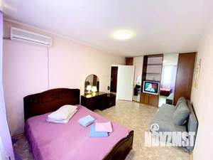 1-к квартира, посуточно, 36м2, 1/1 этаж