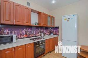 1-к квартира, посуточно, 43м2, 1/1 этаж