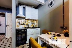 Студия квартира, посуточно, 48м2, 20/20 этаж