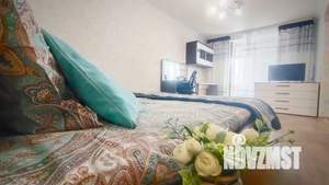 1-к квартира, посуточно, 40м2, 2/10 этаж