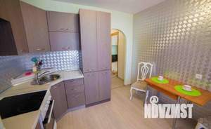 1-к квартира, посуточно, 38м2, 1/1 этаж